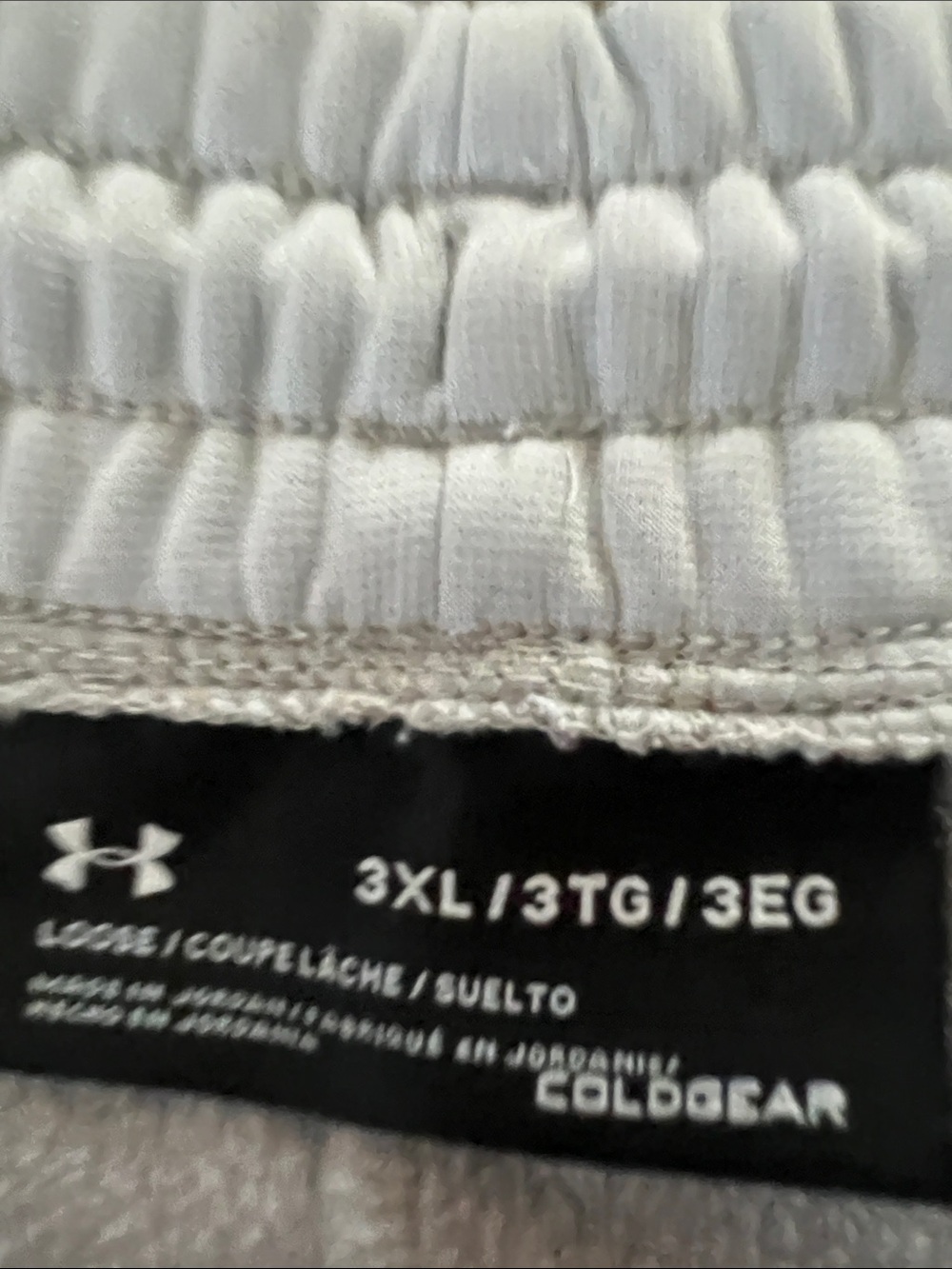 Under Armour Men's Light Gray Athletic Joggers - Picture 2 of 2